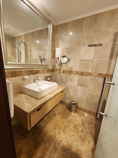 Hotel El Aurassi Isly المظهر الخارجي الصورة